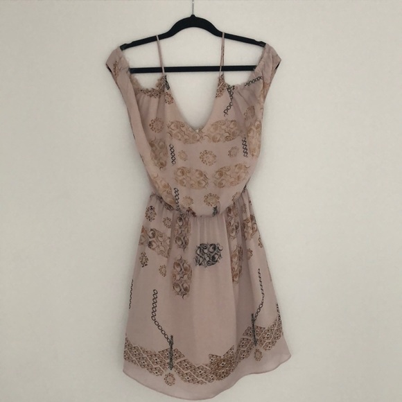 Rory Beca Dresses & Skirts - Rory Becca Cold Shoulder Beldi Dress